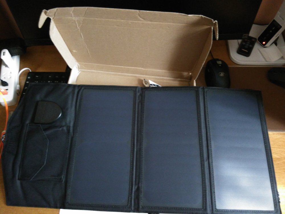 _ALLPOWERS-21W--Solar-Panel-Charger-review-16