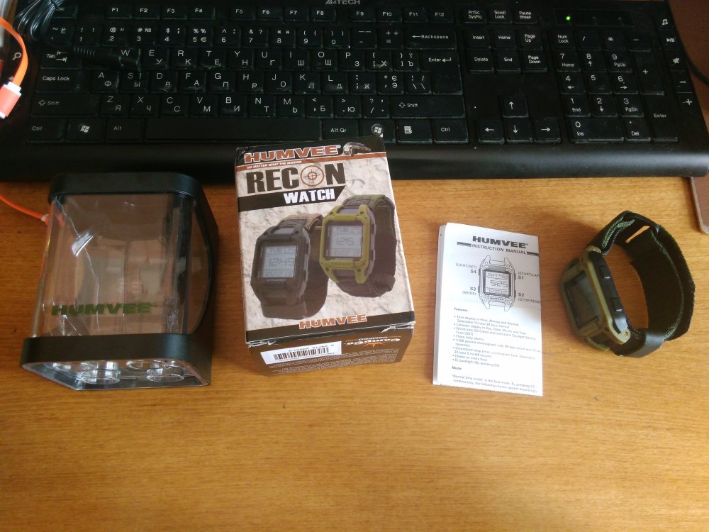 Humvee-Recon-Watch-review-09
